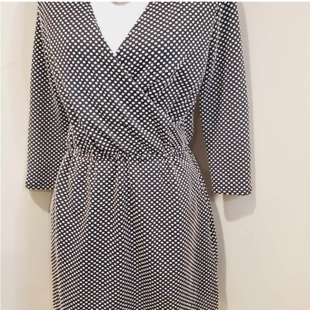 Dress - Picture 3 of 8